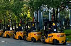 How to Operate a Forklift: A 5-Step Guide