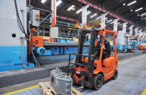 What Does a Forklift Supplier's Delivery Time Include?